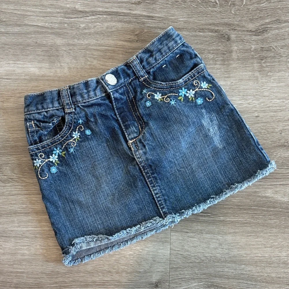 Gymboree toddler girls floral embroidered denim skirt